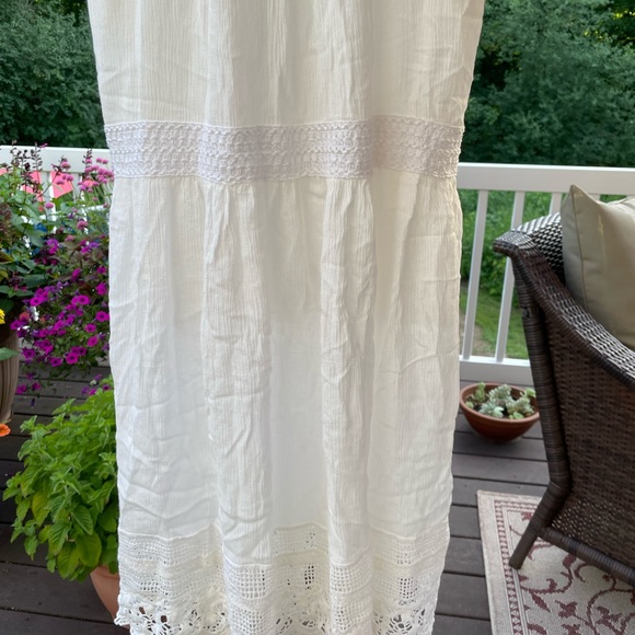 Maxi Spaghetti Strap Sundress- Size Medium - Picture 3 of 4